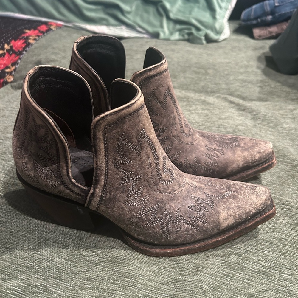 Ariat Brown Cowboy Western Boots